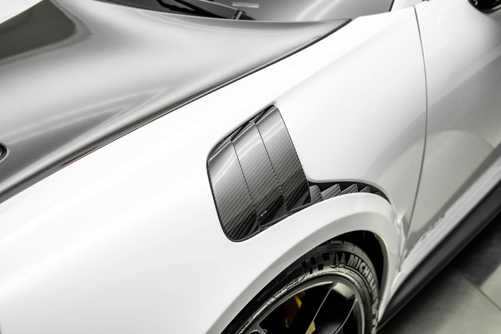 Used 2018 Porsche 911 GT2 RS RWD image 56