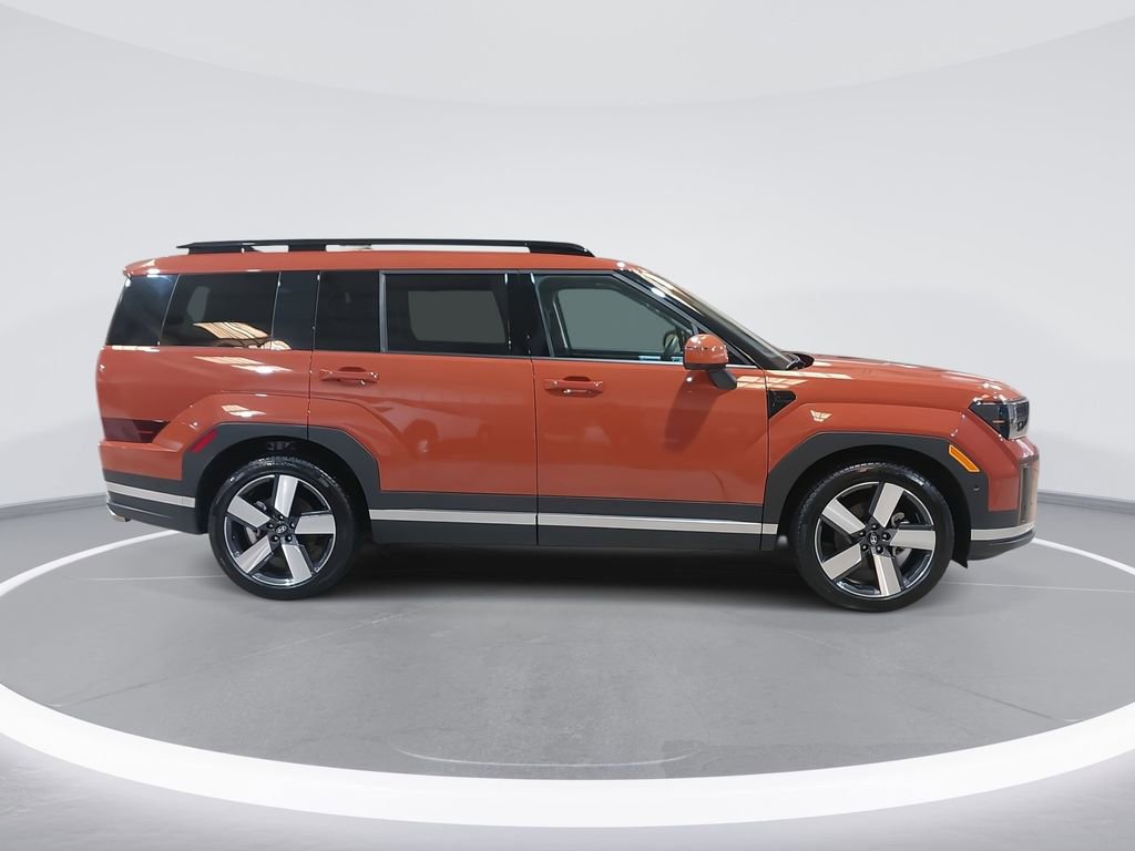 Used 2024 Hyundai Santa Fe Limited image 4