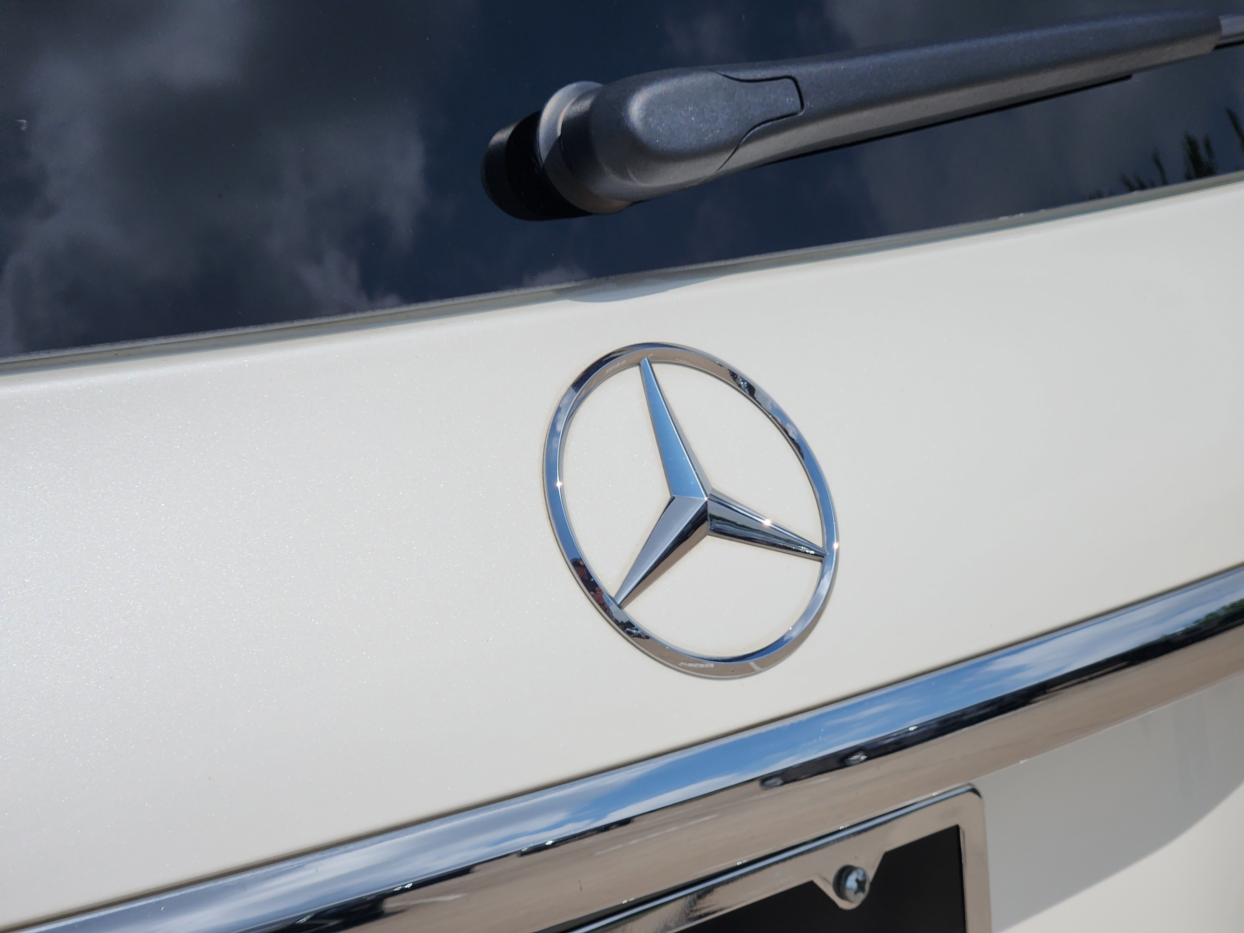 Used 2021 Mercedes-Benz GLS 450 4MATIC image 41