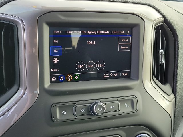 New 2026 Chevrolet Silverado 2500 Custom w/ Custom Value Package AWD/4WD image 25