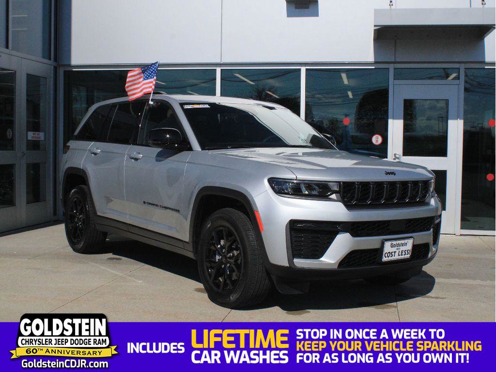 Used 2026 Jeep Grand Cherokee Altitude
