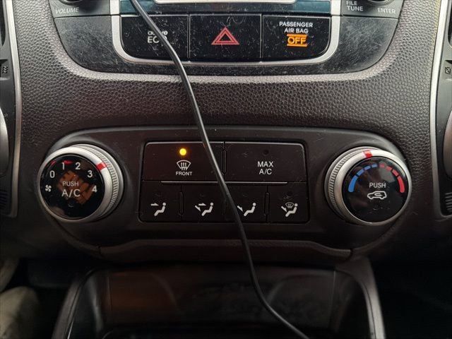 Used 2012 Hyundai Tucson GLS image 22