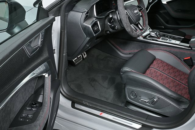 New 2025 Audi RS 7 performance Sportback image 8