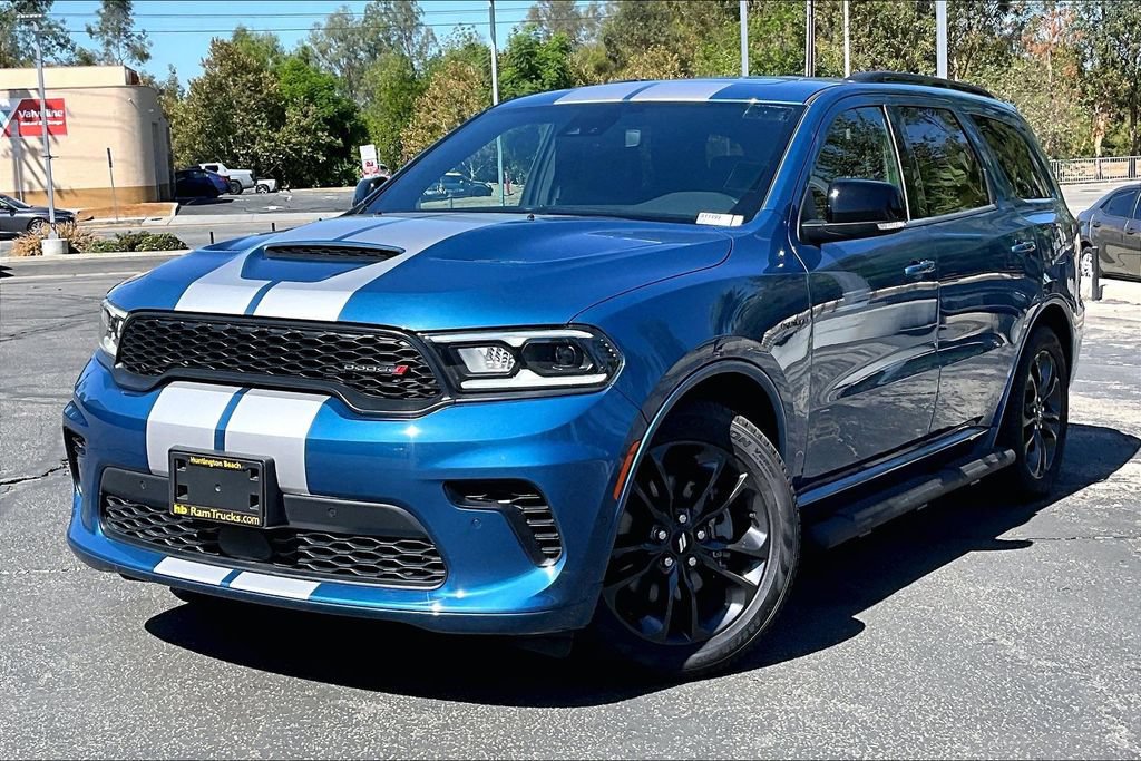 Certified 2025 Dodge Durango R/T AWD/4WD image 2