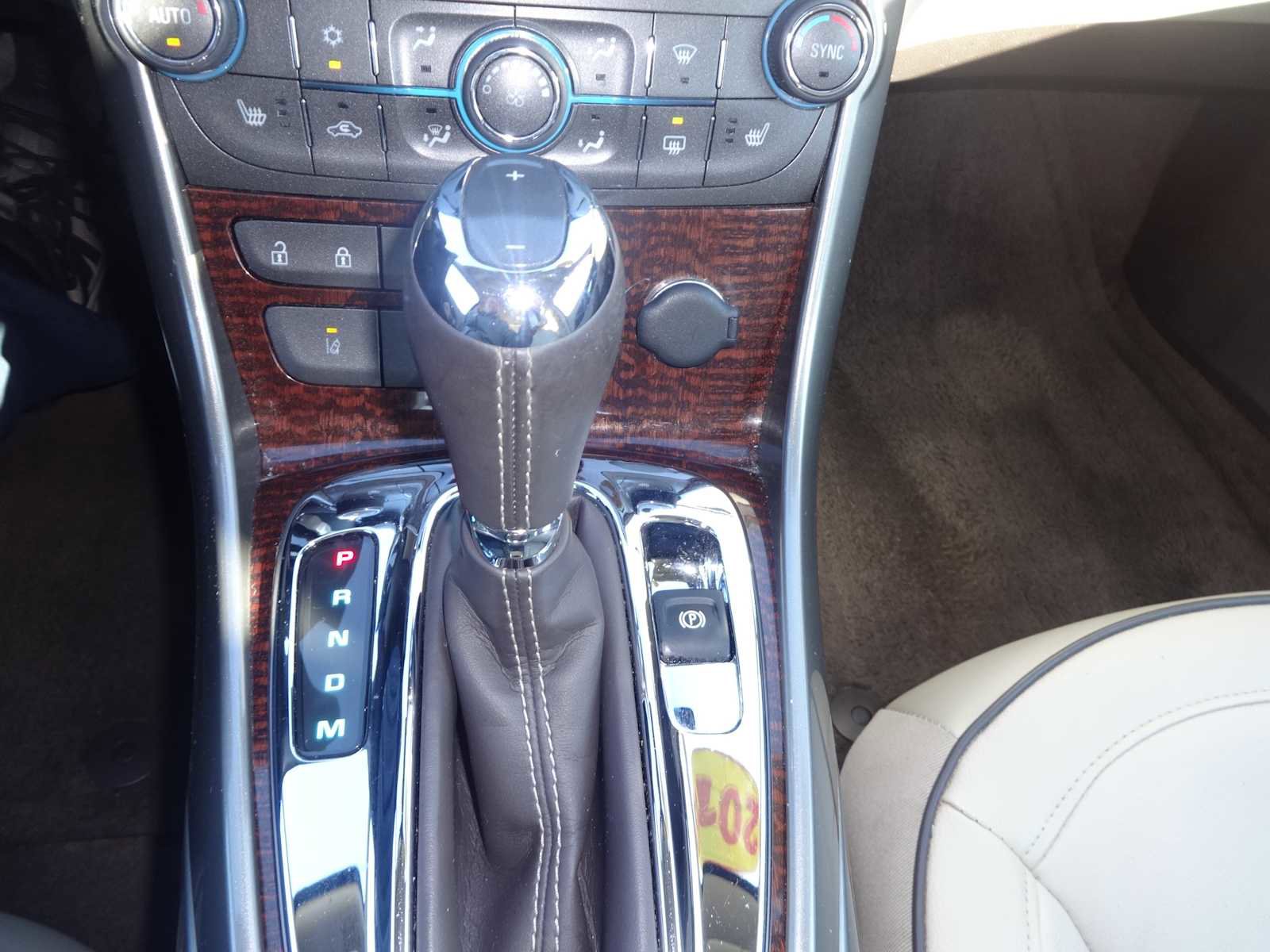 Used 2013 Chevrolet Malibu LTZ image 16