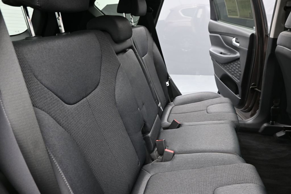 Used 2019 Hyundai Santa Fe SE FWD image 12
