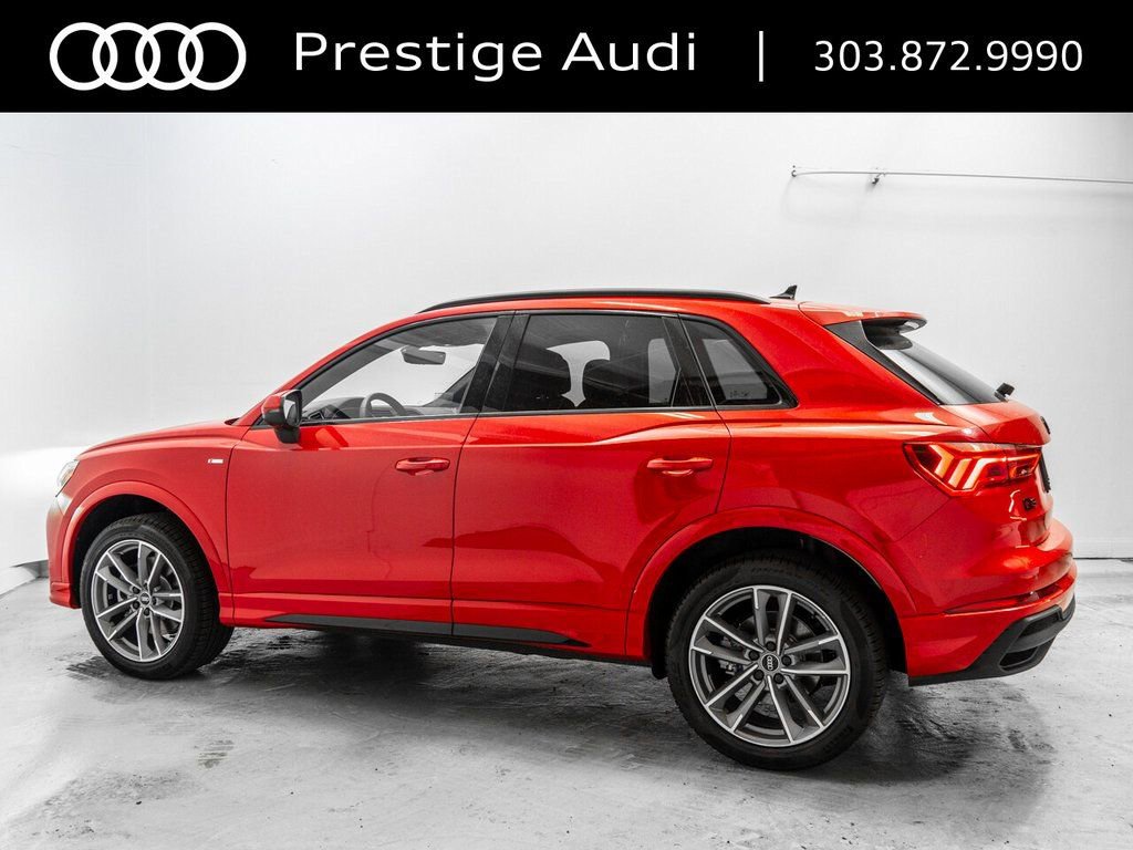 Used 2024 Audi Q3 2.0T Premium Plus image 2