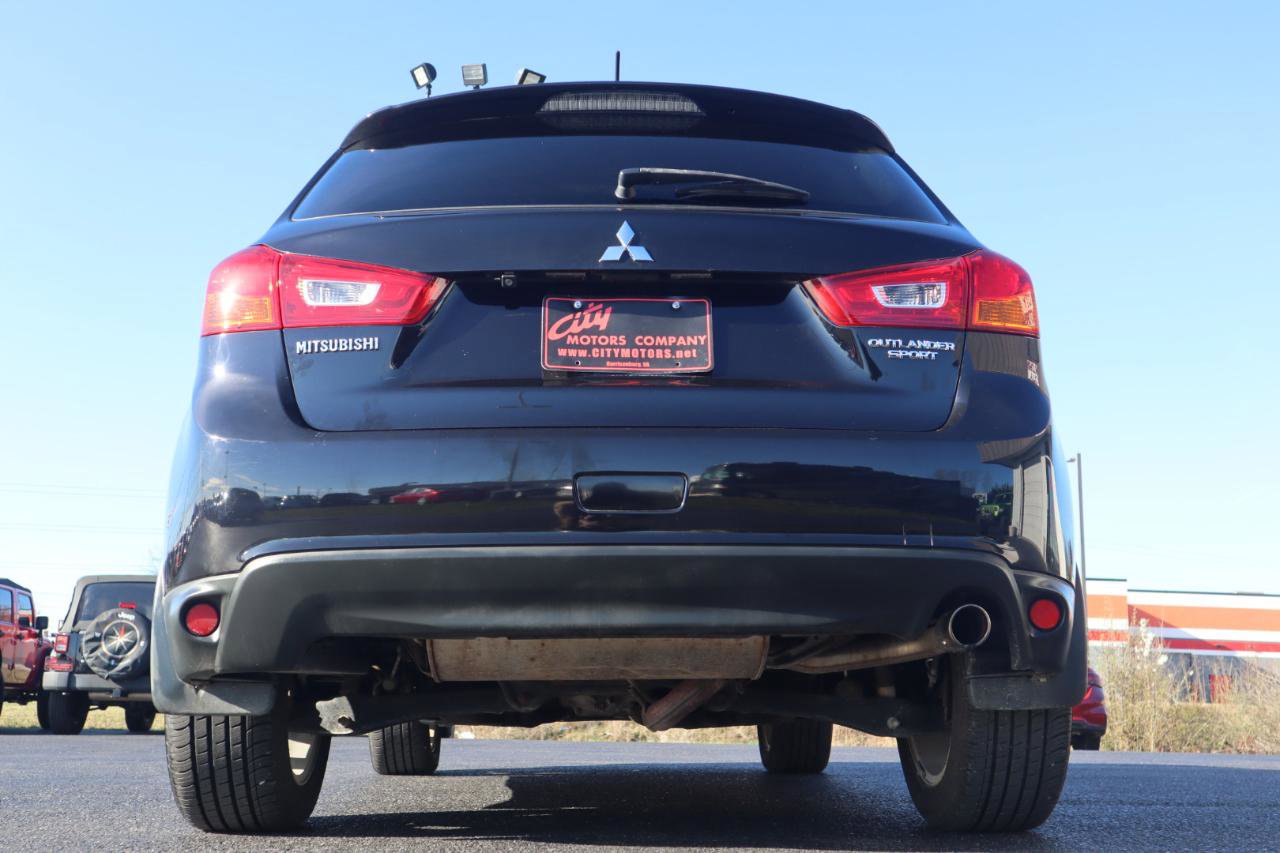 Used 2015 Mitsubishi Outlander Sport SE image 9