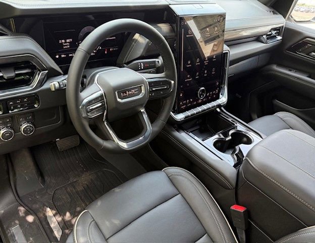 New 2026 GMC Yukon XL Elevation w/ Elevation Premium Package image 15