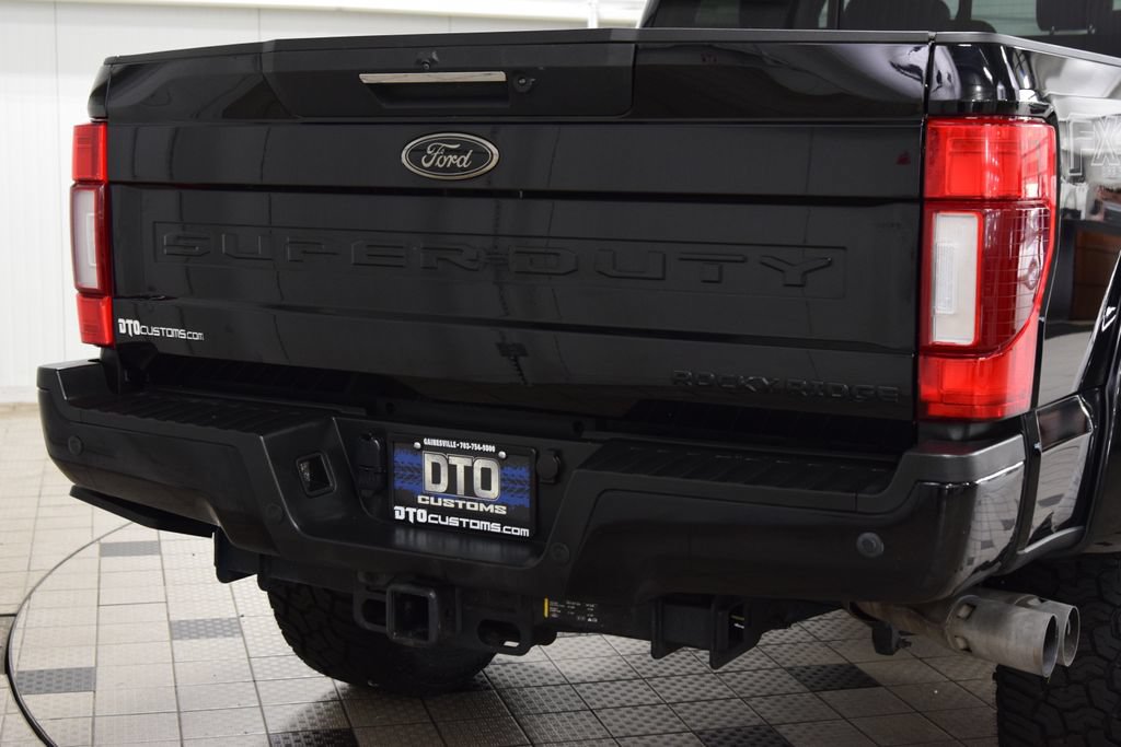 Used 2022 Ford F250 Lariat w/ Black Appearance Package AWD/4WD image 24
