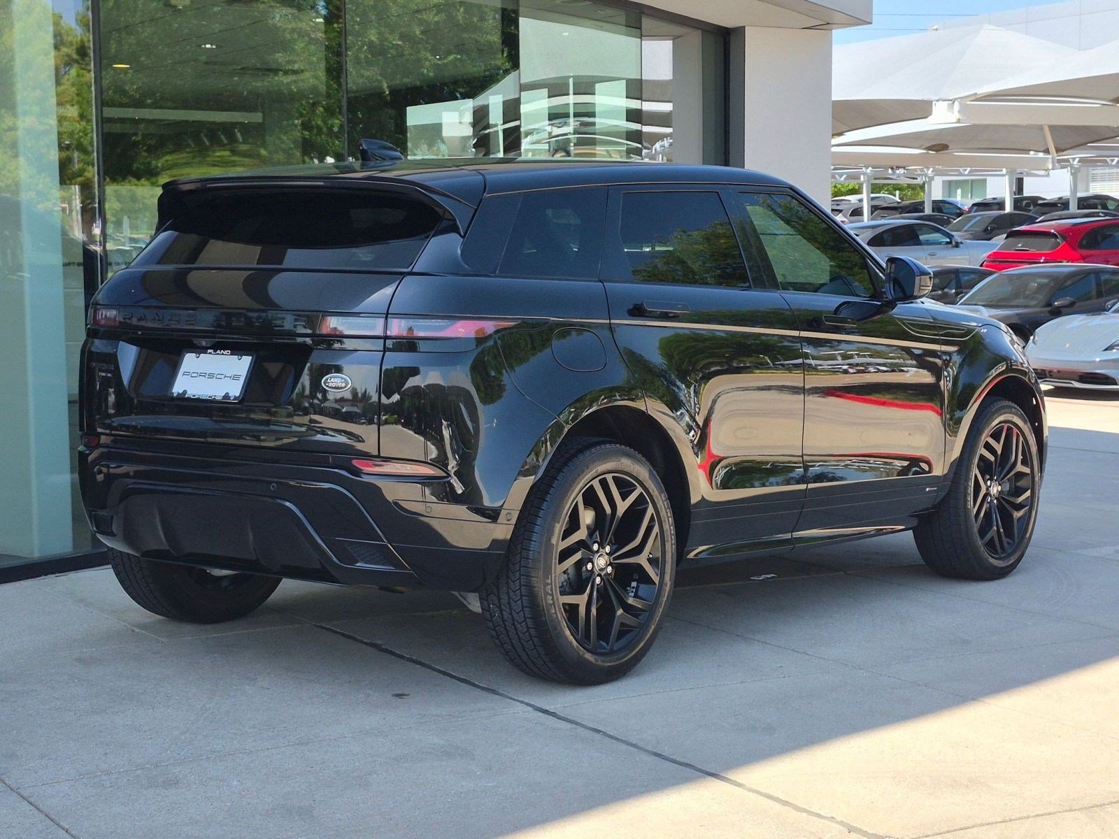 Used 2020 Land Rover Range Rover Evoque R-Dynamic SE AWD/4WD image 9