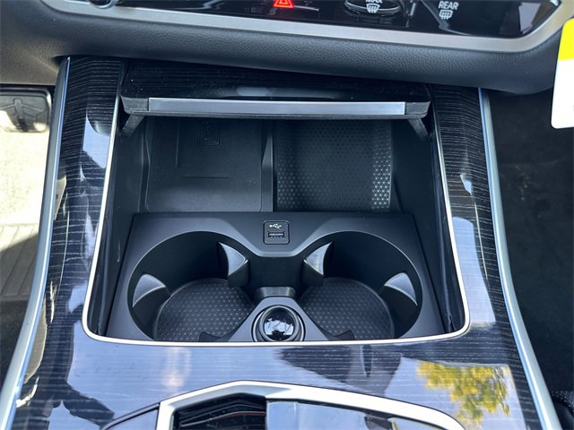 New 2026 BMW X5 xDrive50e w/ M Sport Package image 23