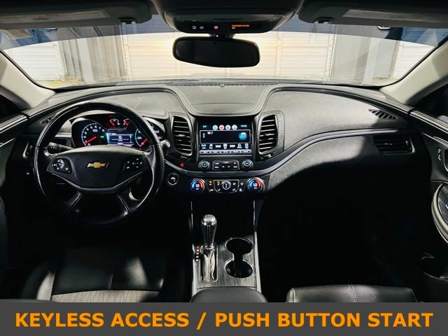 Used 2019 Chevrolet Impala LT w/ LT Convenience Package image 4