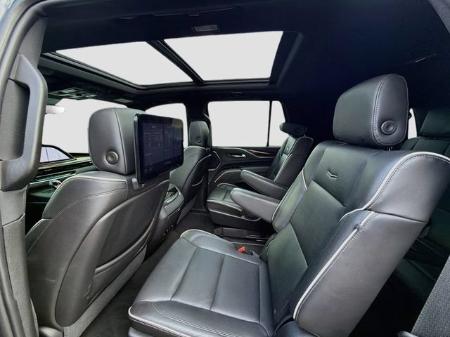Used 2021 Cadillac Escalade Premium Luxury w/ LPO, Illumination Package RWD image 25