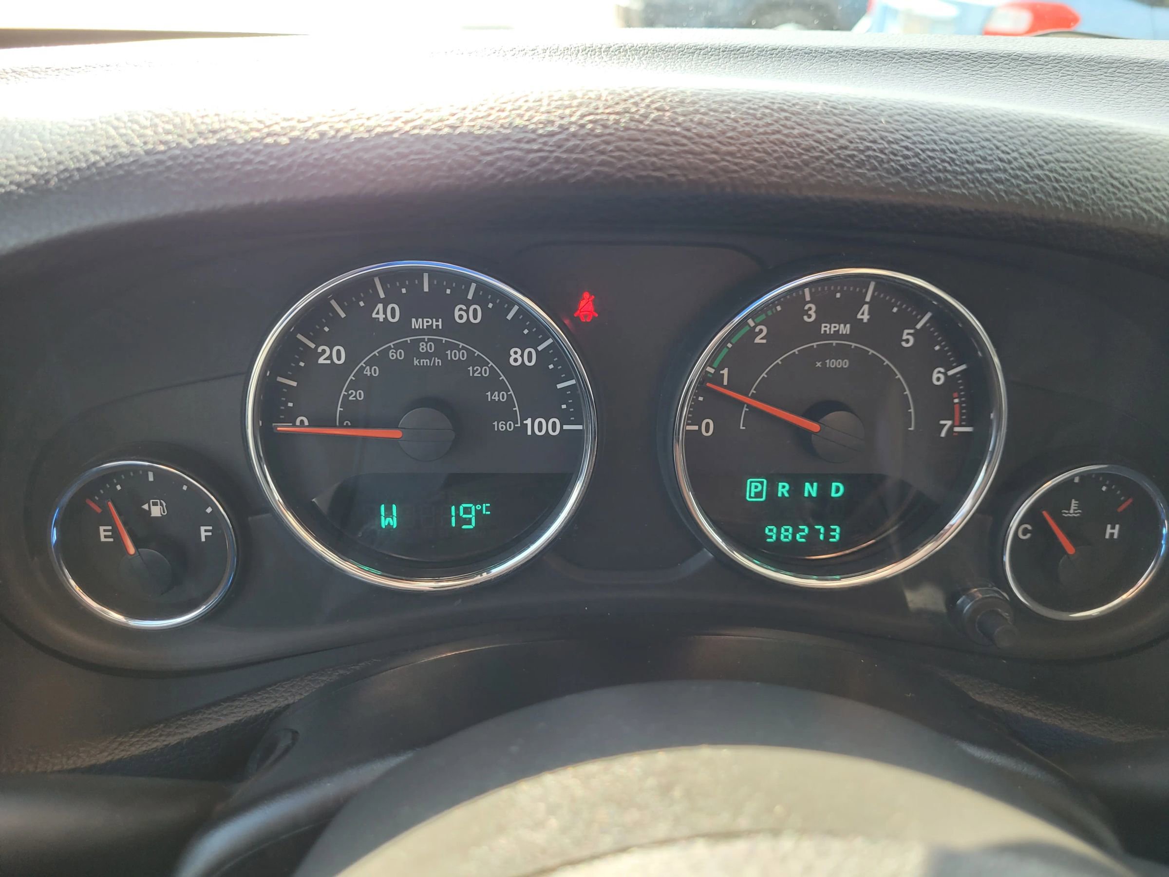 Used 2013 Jeep Wrangler Unlimited Sport image 25