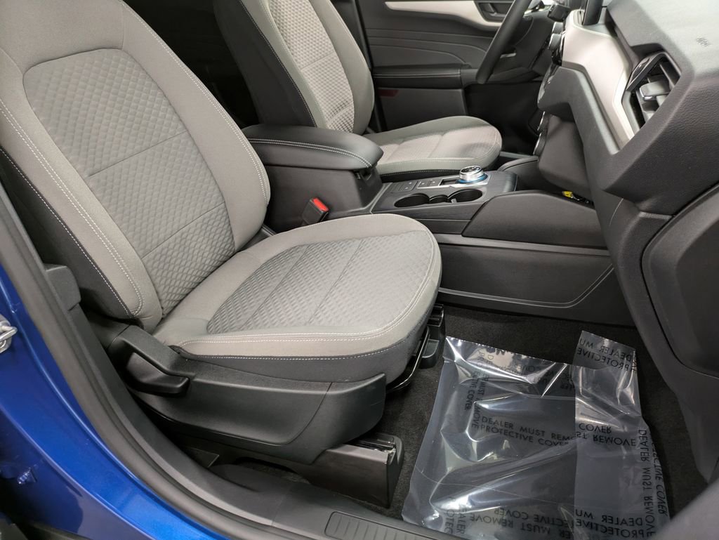 Used 2022 Ford Escape SE w/ Convenience Package image 29