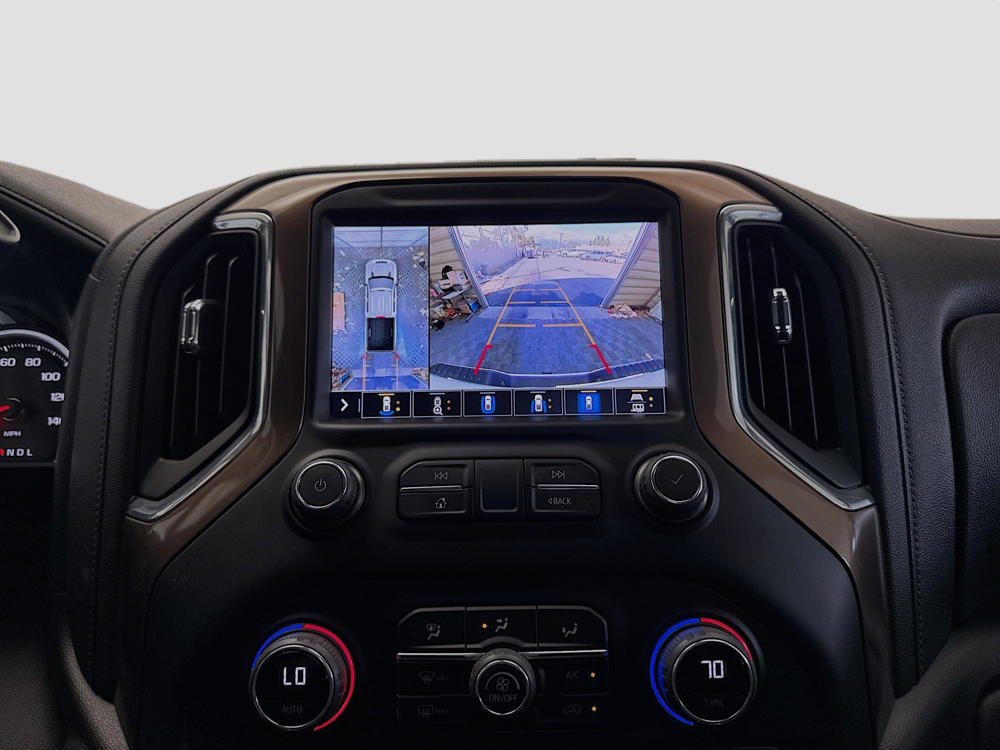 Used 2022 Chevrolet Silverado 3500 High Country image 10