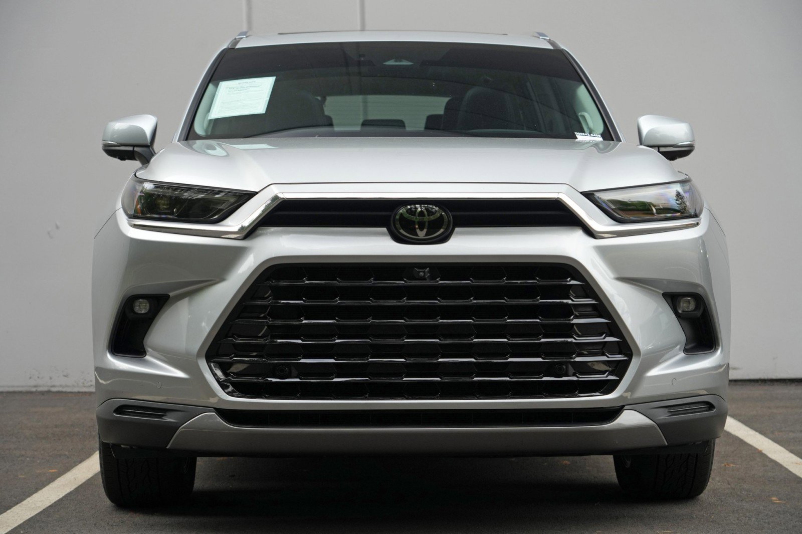 Used 2024 Toyota Grand Highlander FWD image 7