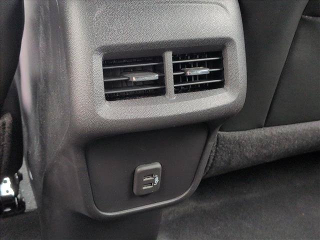 Used 2024 Chevrolet Equinox RS FWD image 16