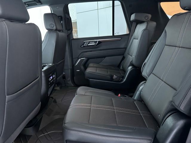 Used 2025 Chevrolet Tahoe High Country image 28