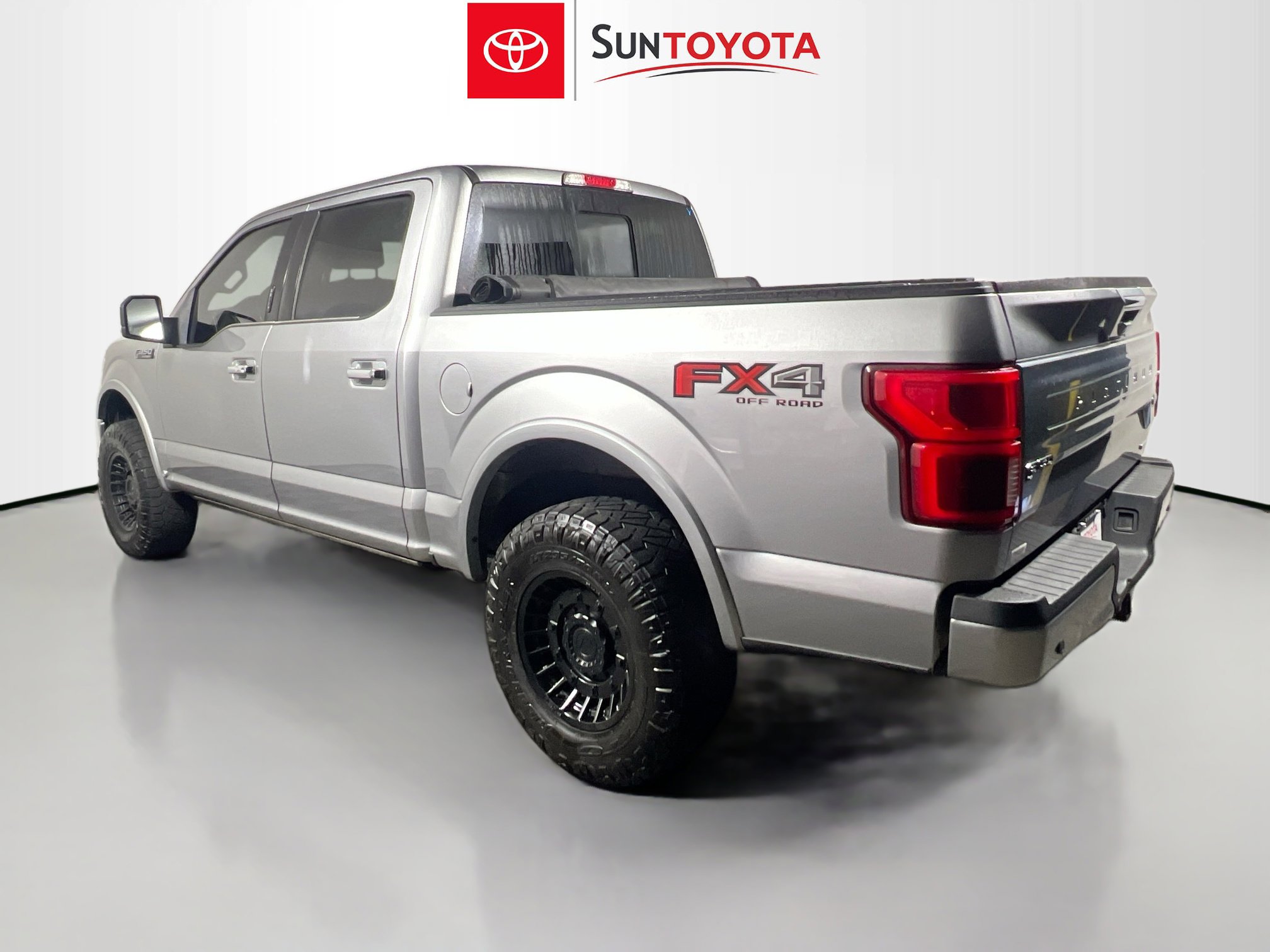 Used 2020 Ford F150 Platinum w/ Equipment Group 701A Luxury image 6