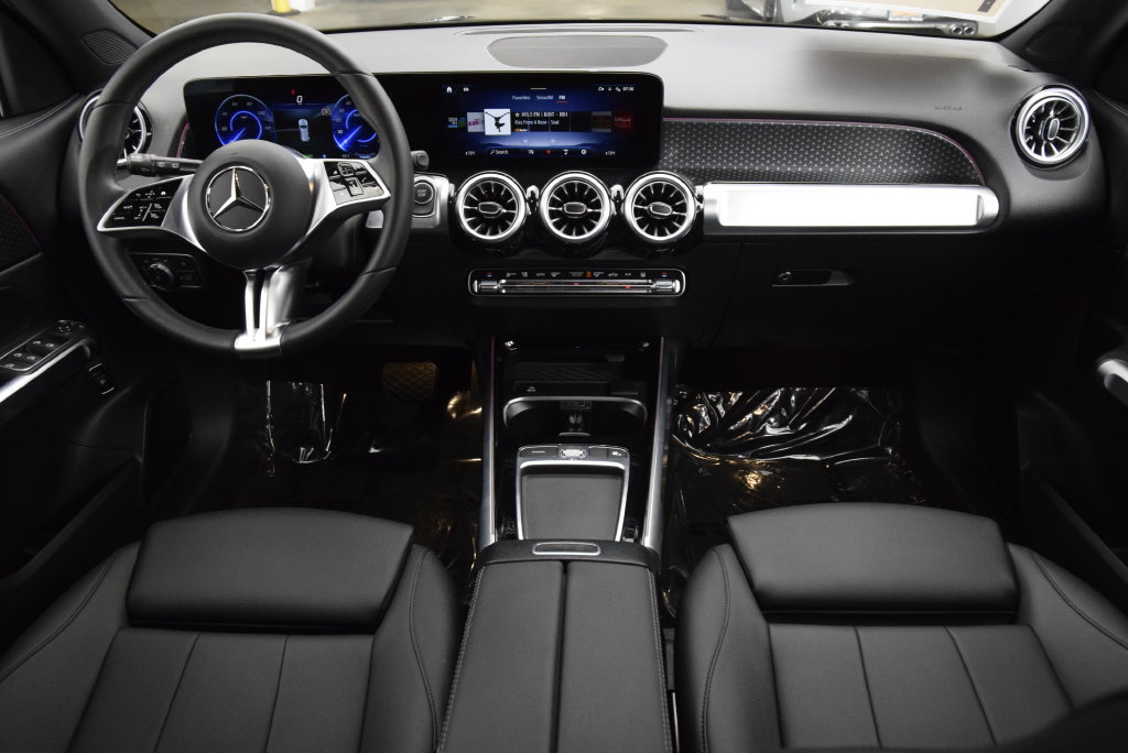 Certified 2024 Mercedes-Benz EQB 250+ image 19