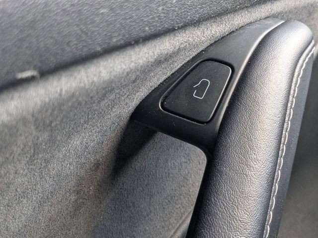 Used 2023 Tesla Model 3 Performance image 25