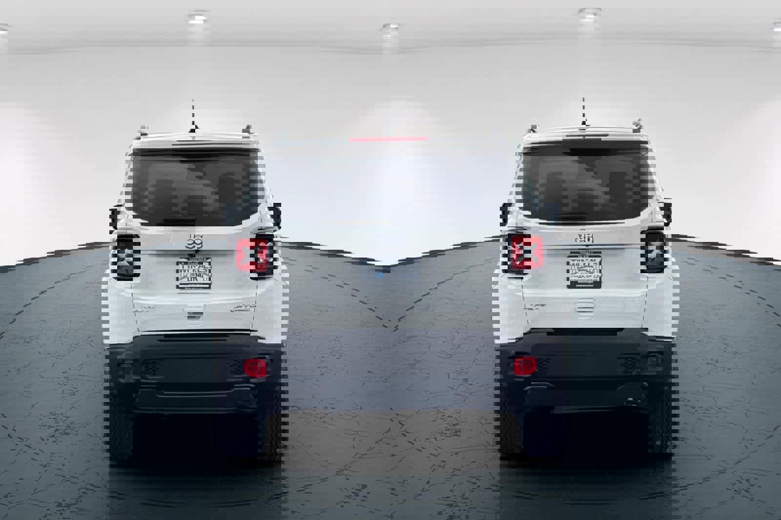 Used 2023 Jeep Renegade Limited image 7