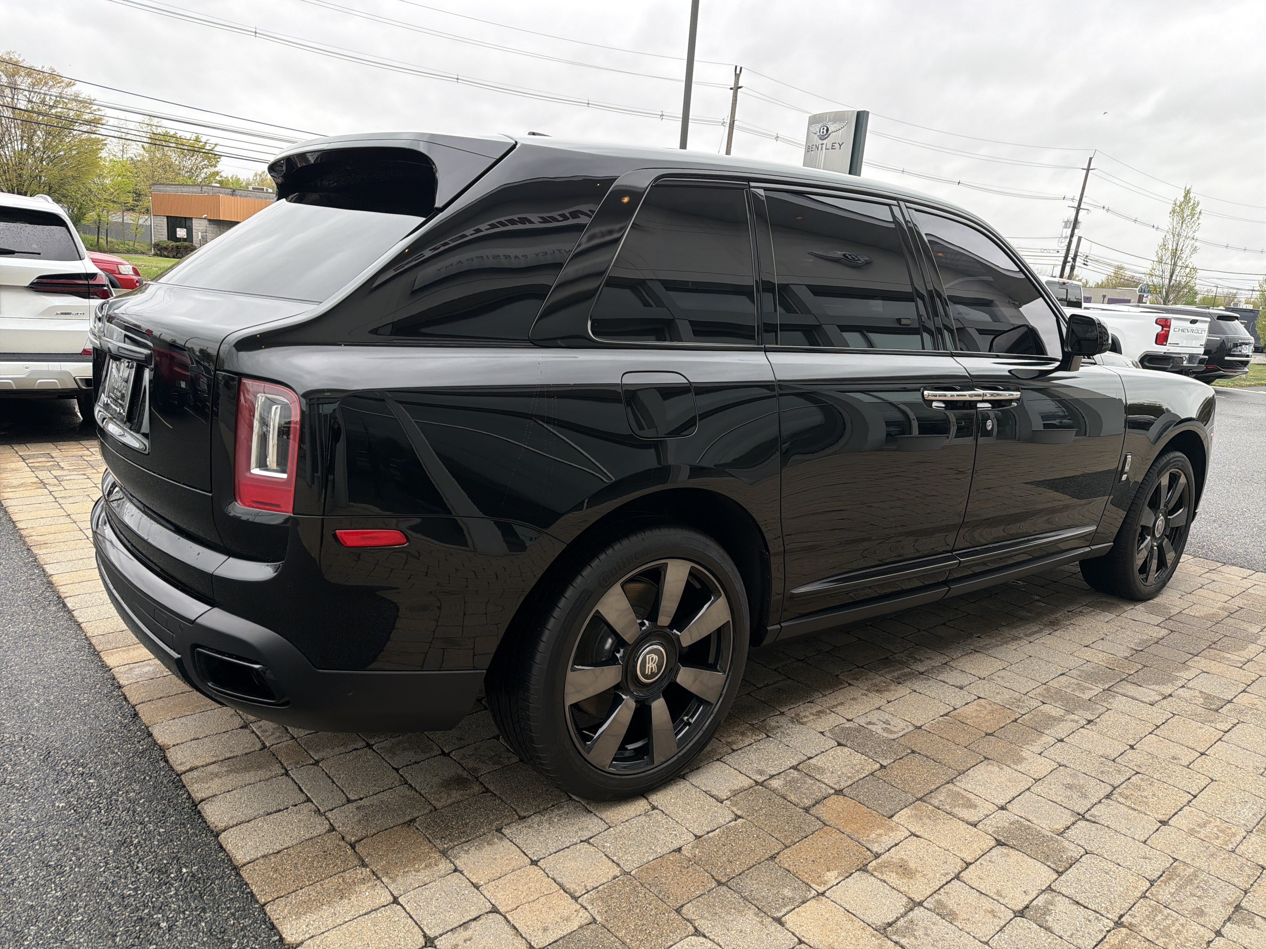 Certified 2023 Rolls-Royce Cullinan w/ Cullinan Package AWD/4WD image 14