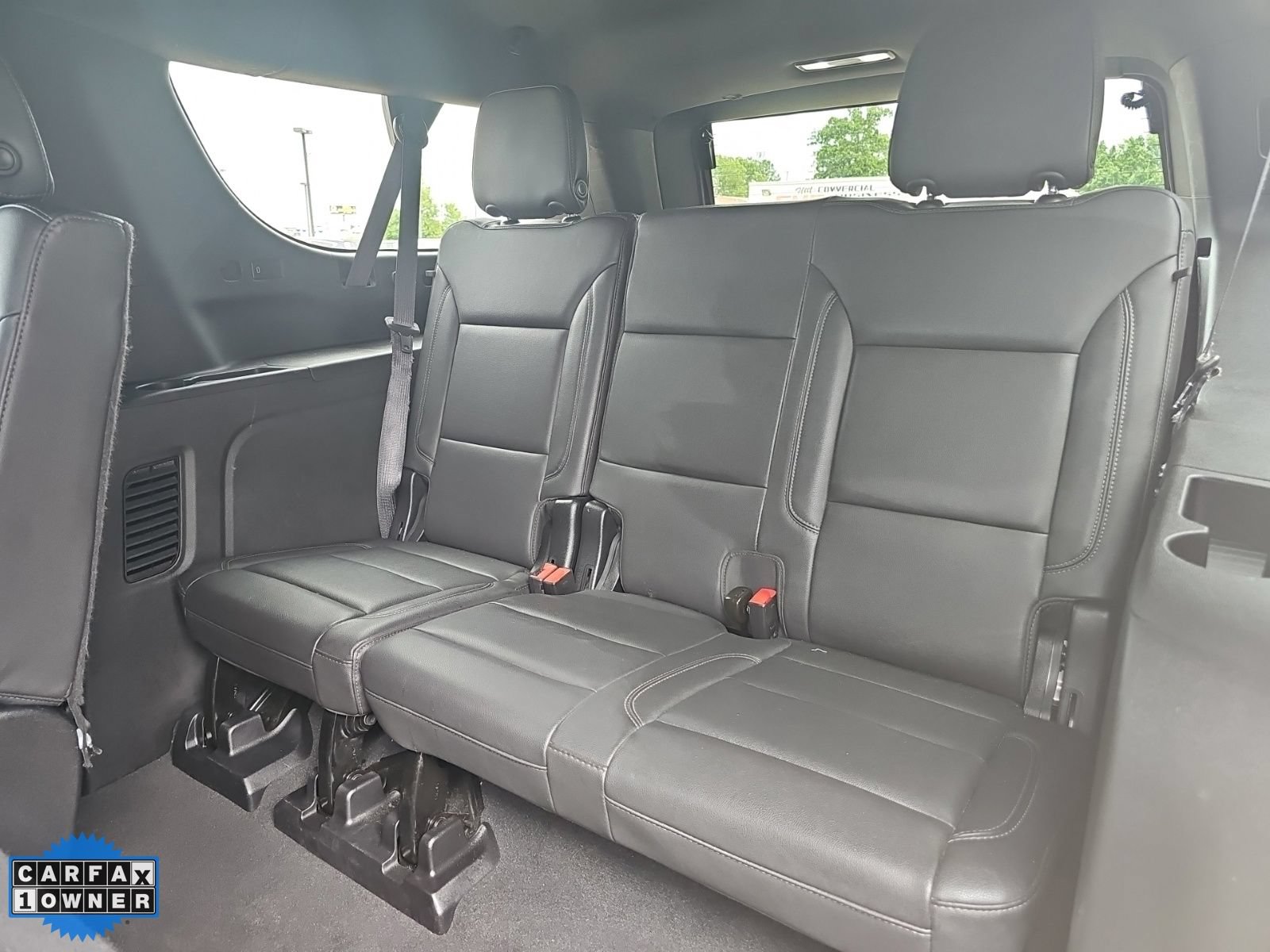 Used 2024 Chevrolet Suburban LT AWD/4WD image 34
