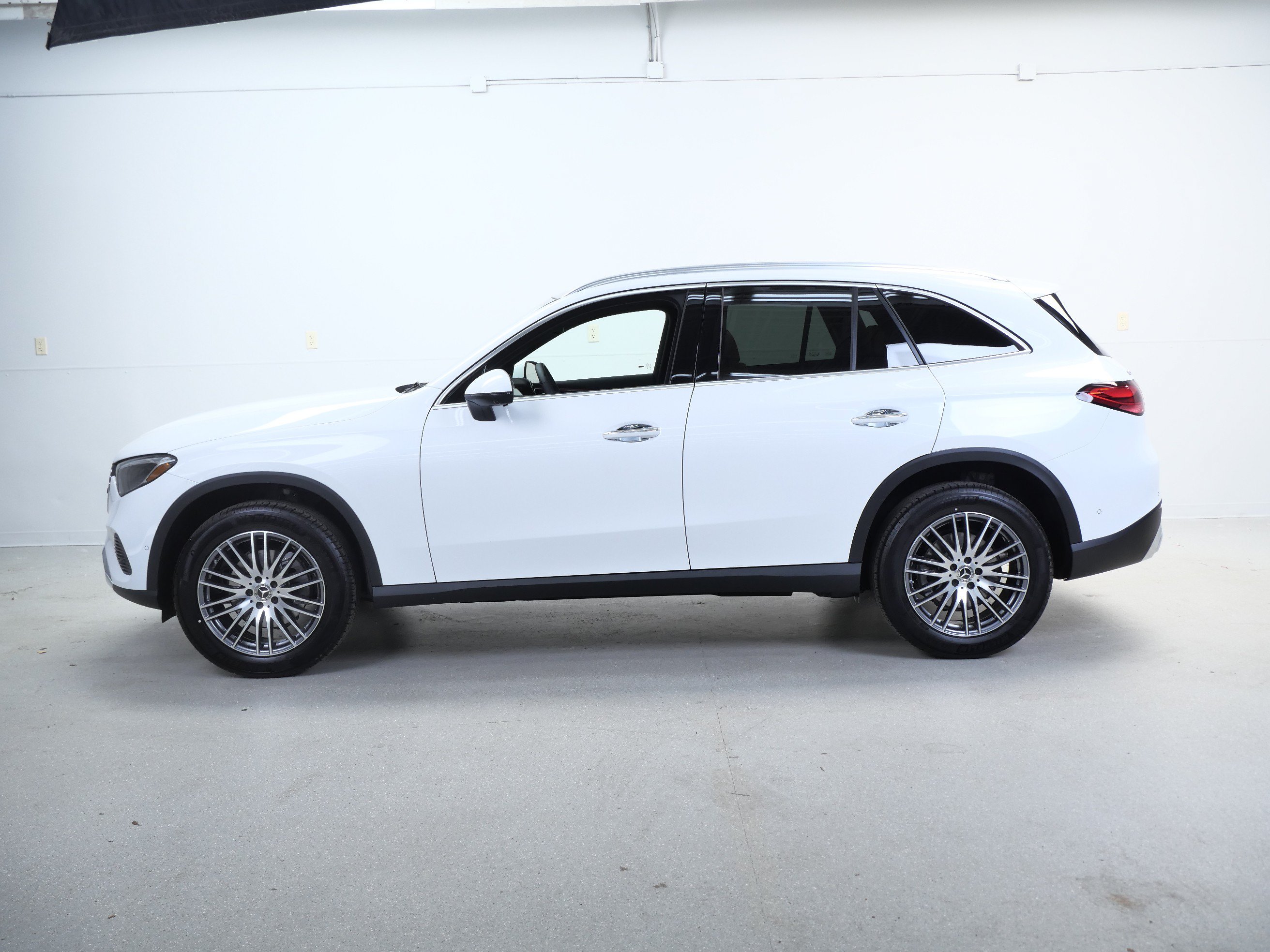 New 2026 Mercedes-Benz GLC 300 4MATIC image 5
