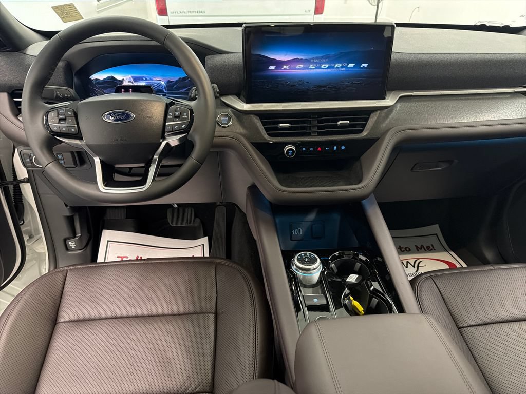 New 2026 Ford Explorer Platinum w/ LUX Leather Package AWD/4WD image 14