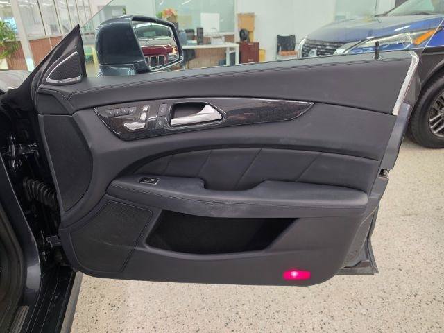 Used 2016 Mercedes-Benz CLS 400 4MATIC image 32