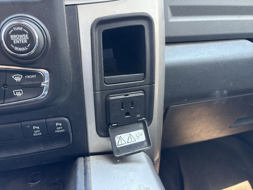 Used 2016 RAM 1500 Big Horn image 15