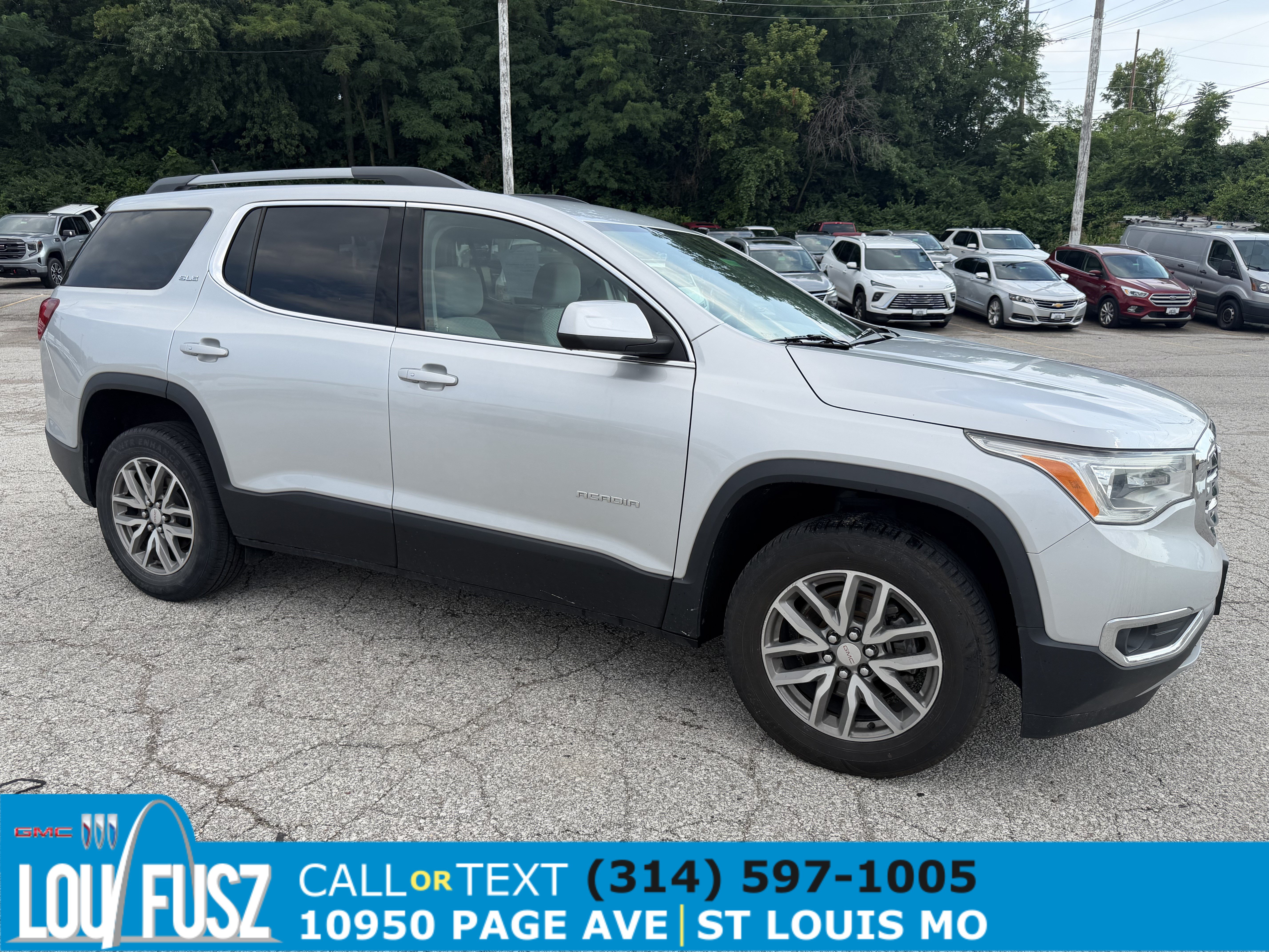Used 2019 GMC Acadia SLE AWD/4WD image 1