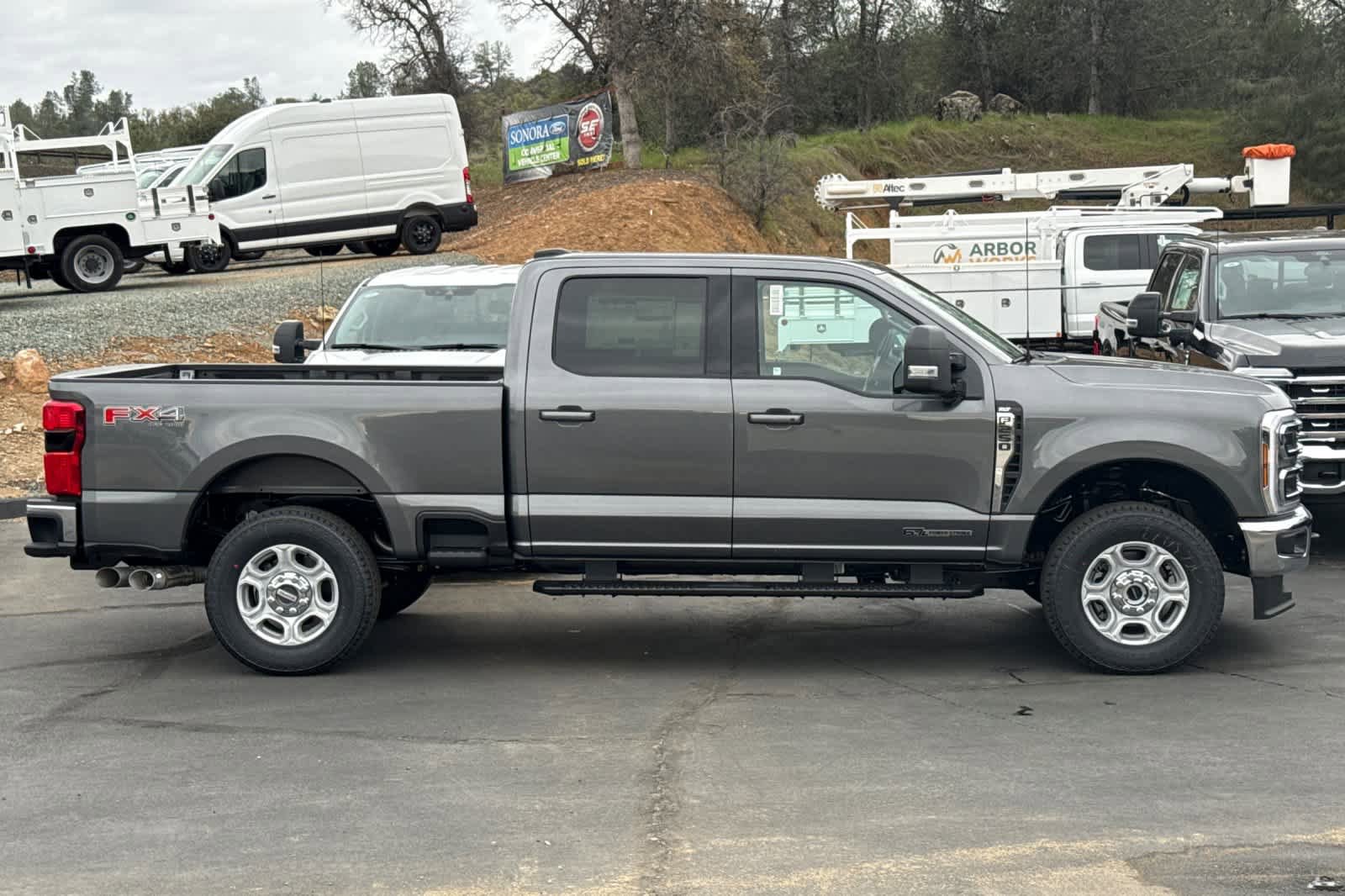 New 2026 Ford F250 XLT w/ XLT Premium Package image 4
