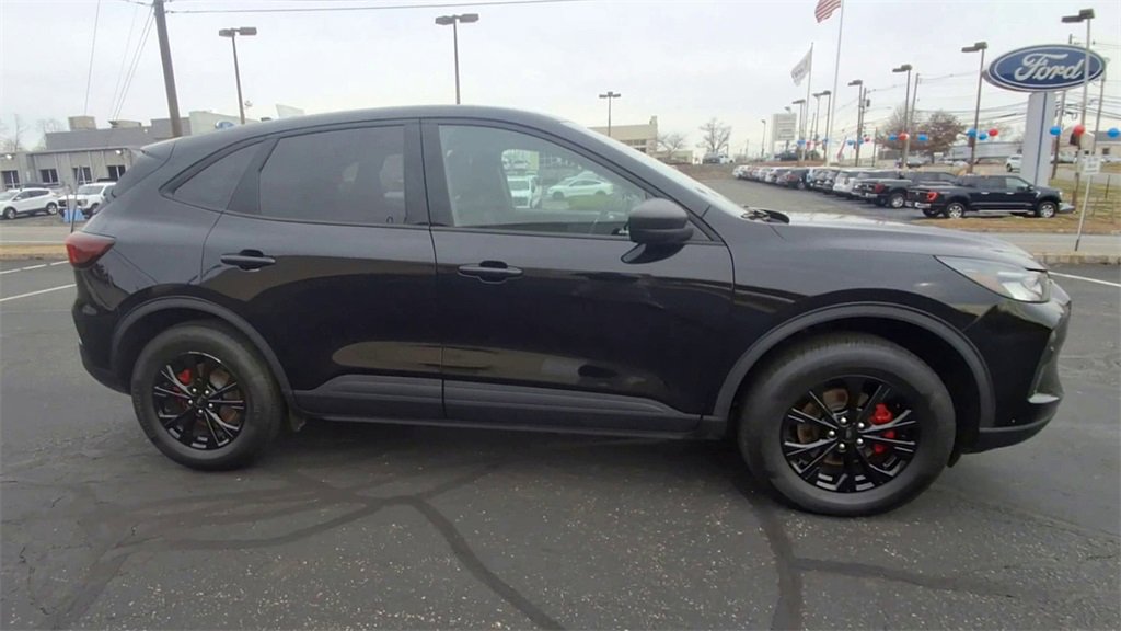 Used 2025 Ford Escape Active w/ Tech Pack #1 image 9