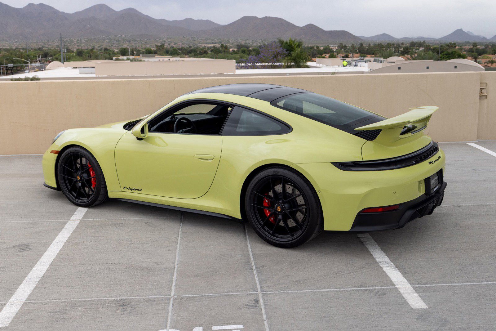 Used 2026 Porsche 911 Carrera GTS image 37