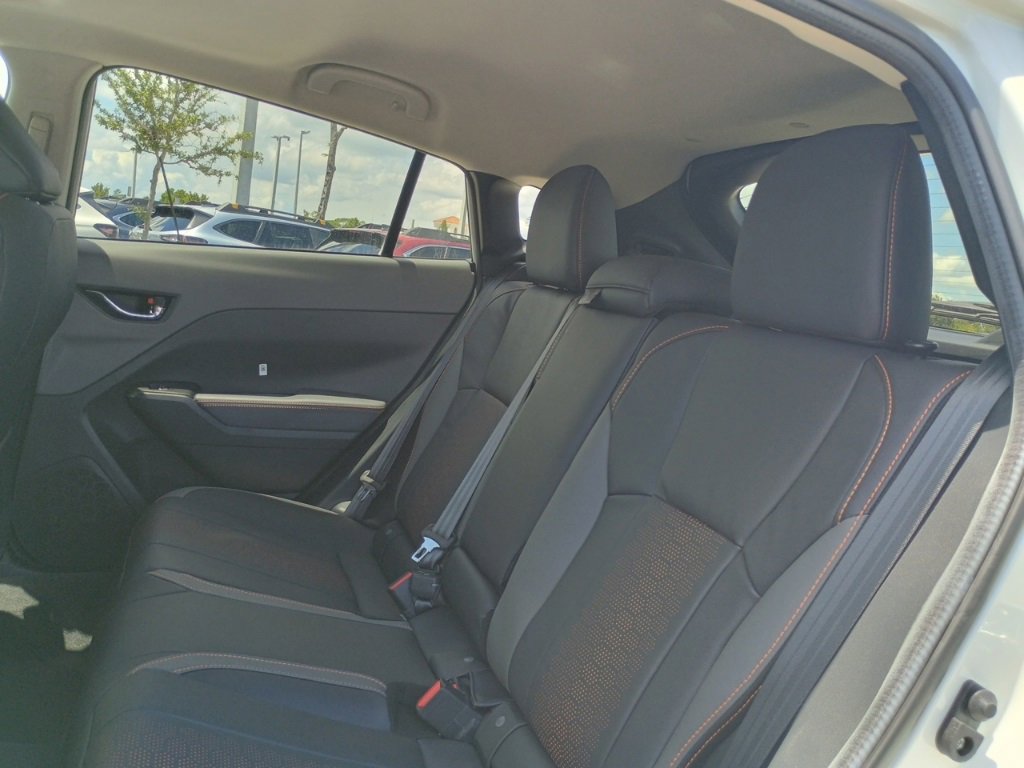 New 2025 Subaru Crosstrek 2.5i Limited w/ Popular Package #3A image 14