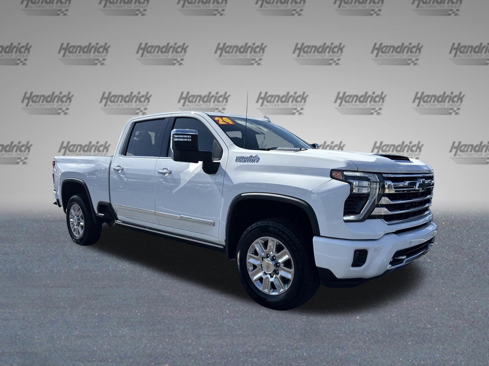 Used 2024 Chevrolet Silverado 2500 High Country w/ Technology Package AWD/4WD image 11