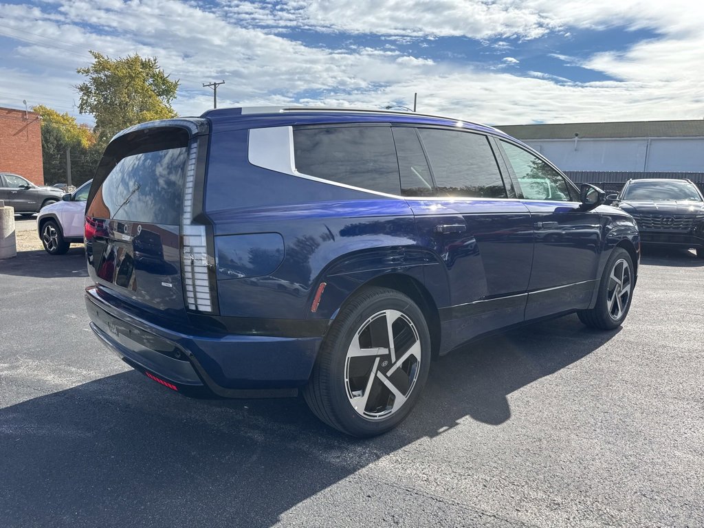 New 2026 Hyundai Ioniq 9 Calligraphy image 7