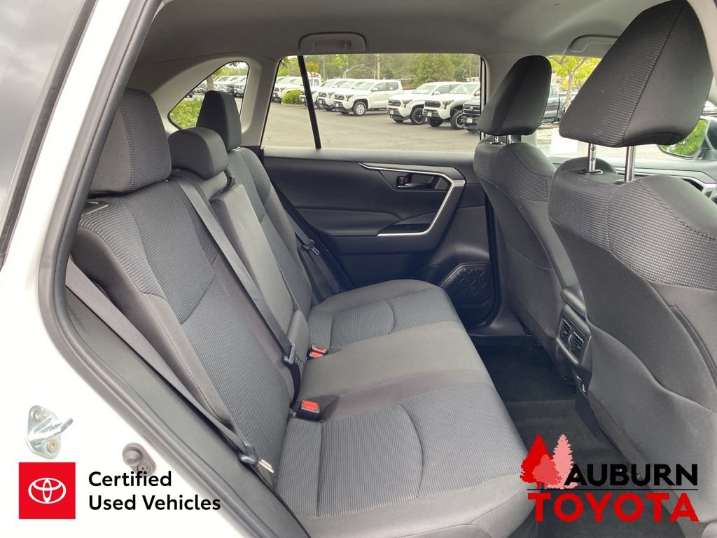 Certified 2024 Toyota RAV4 LE AWD/4WD image 16