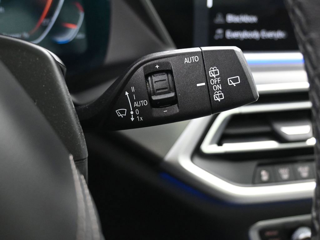 Used 2022 BMW X5 xDrive40i image 17