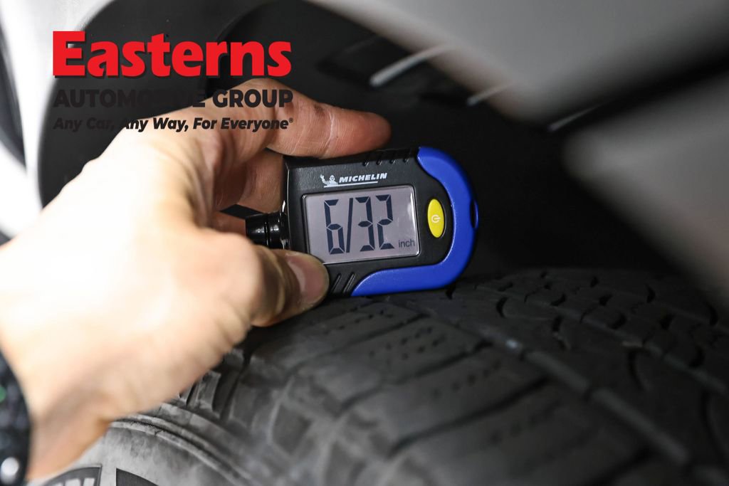 Used 2022 Kia Telluride LX AWD/4WD image 26