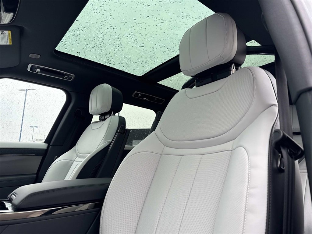 New 2026 Land Rover Range Rover Sport Dynamic SE image 20