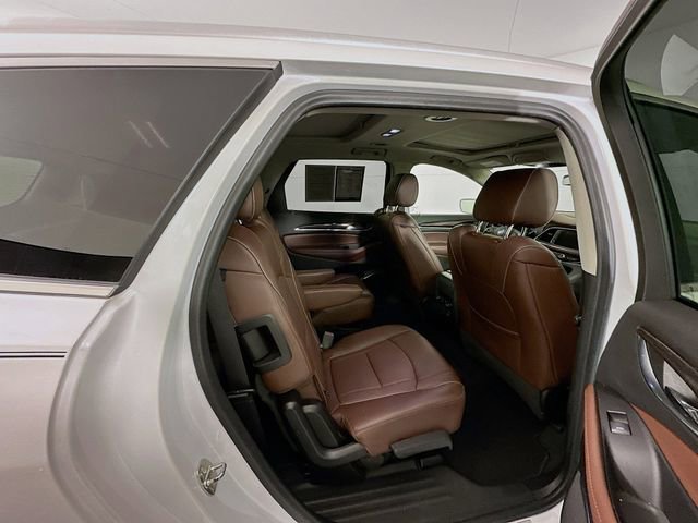 Used 2020 Buick Enclave Avenir w/ Avenir Technology Package image 30