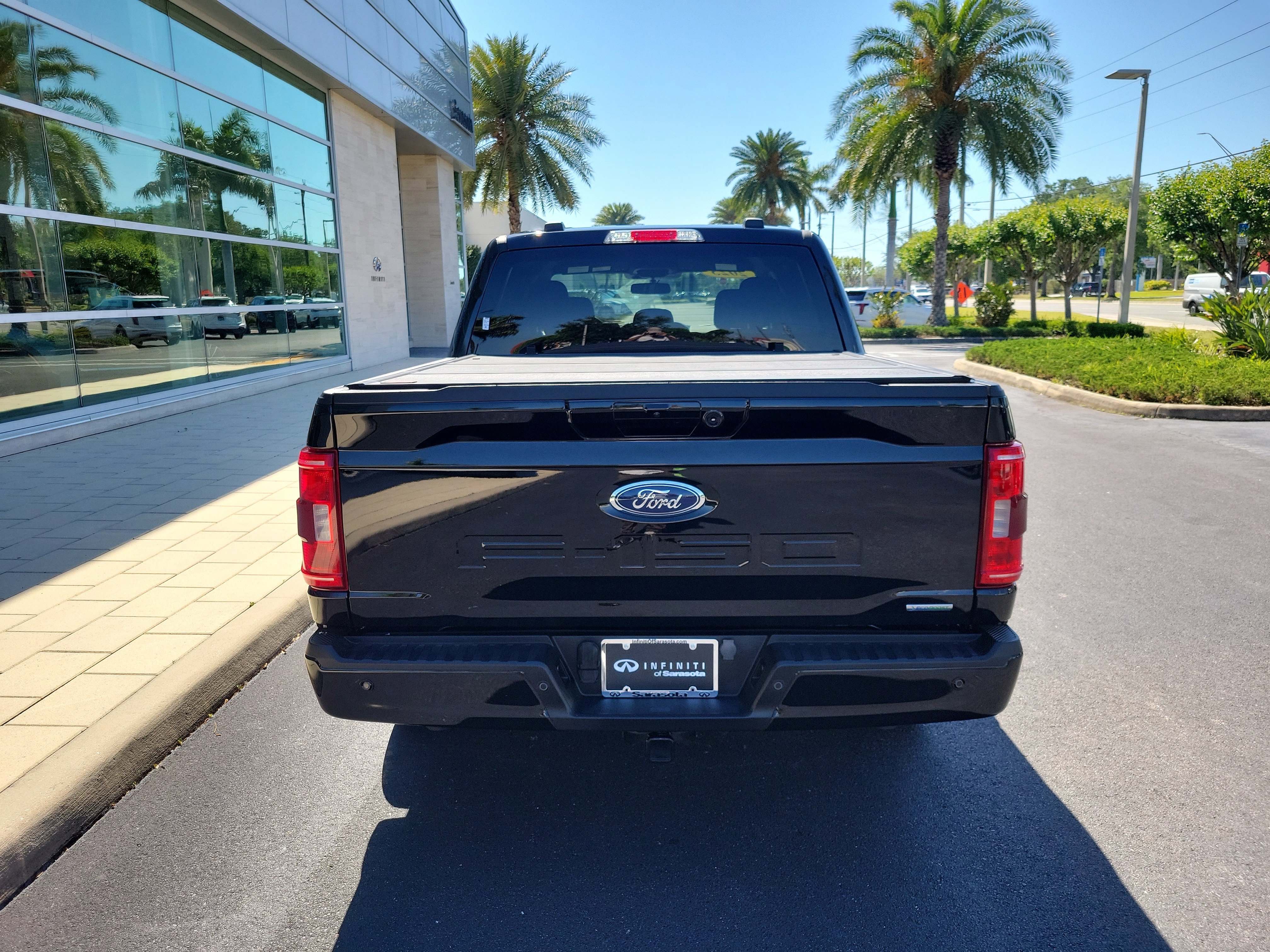 Used 2023 Ford F150 XLT w/ Equipment Group 302A High RWD image 5
