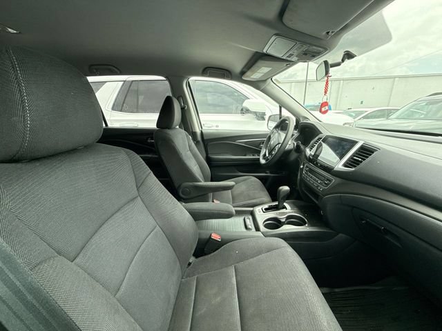Used 2017 Honda Pilot EX image 11