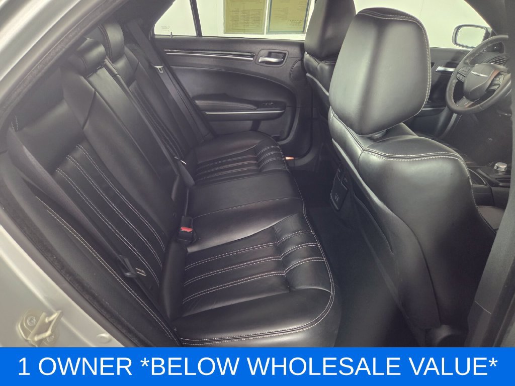Used 2023 Chrysler 300 S RWD image 29