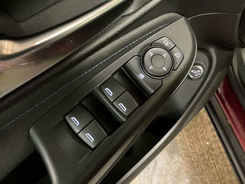 Certified 2024 Buick Envista Sport Touring w/ Convenience I Package FWD image 16